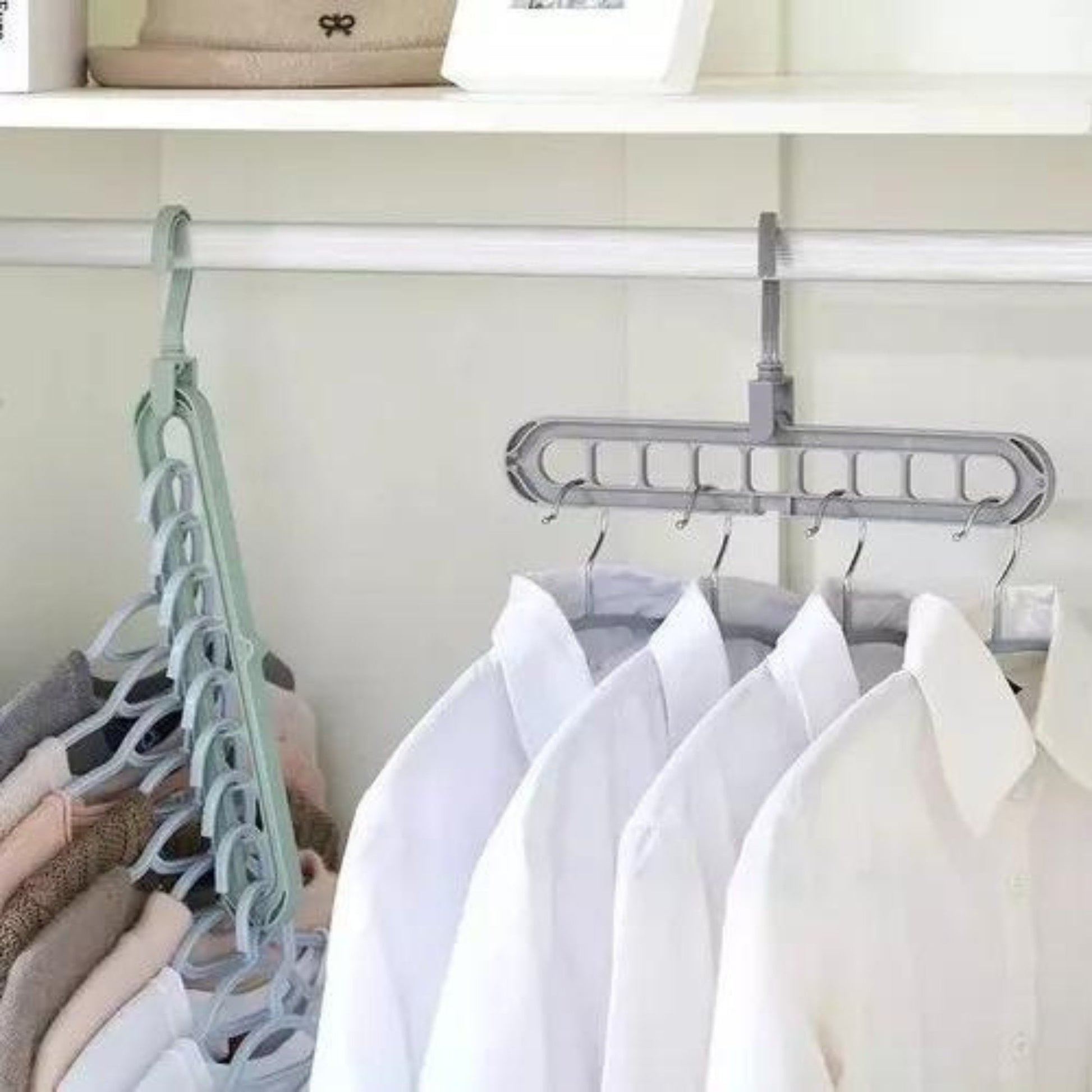 Smart Hanger ™ | Get 4 times more closet space - Novela